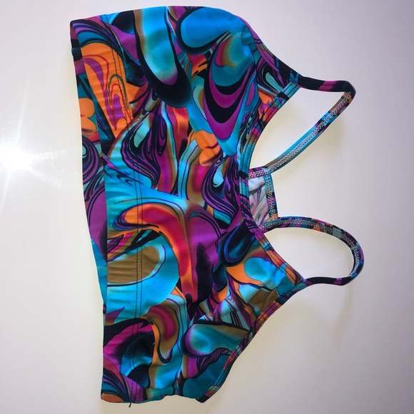 Sports bra - Picture 1 of 1